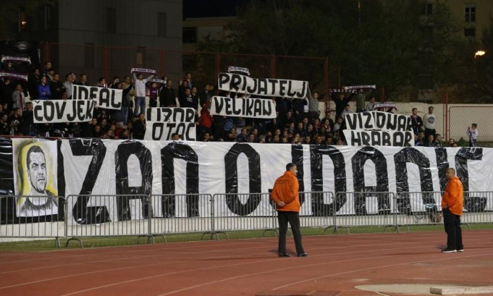 Torcida Žan Ojdanić