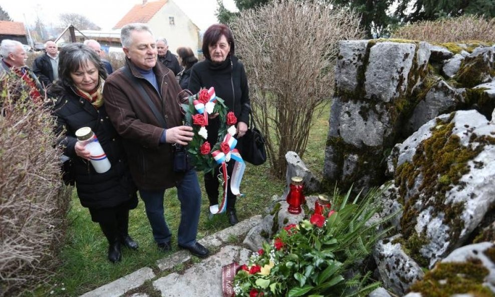 Josipović na obilježavanju 72. obljetnice osnivanja Karlovačke udarne brigade (7)