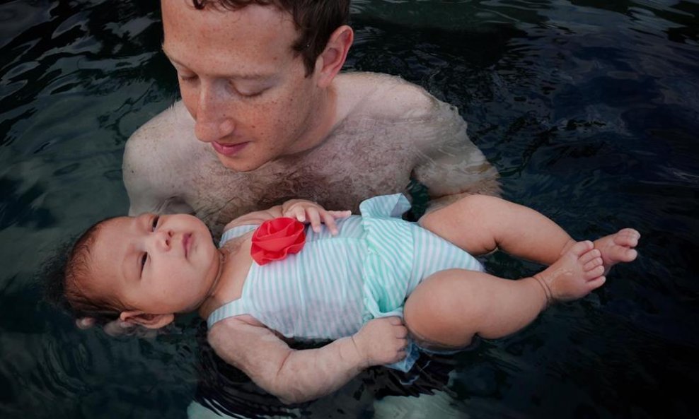 Mark Zuckerberg s kćerkicom Max