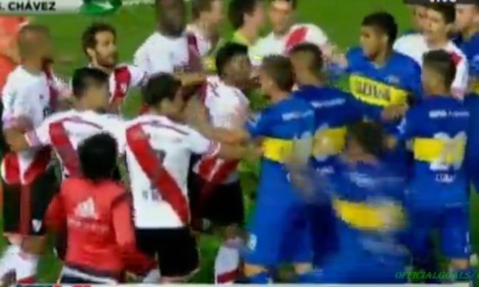 Tučnjava Boca Juniors River Plate