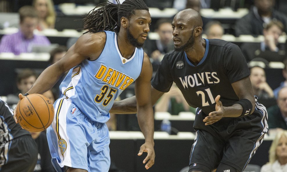 Kenneth Faried i Kevin Garnett