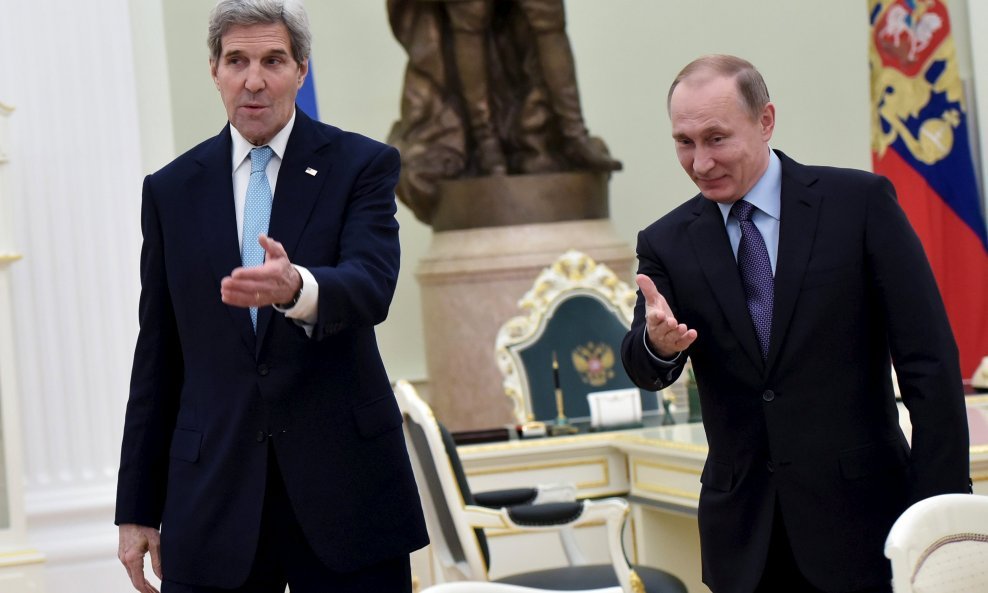 John Kerry i Vladimir Putin
