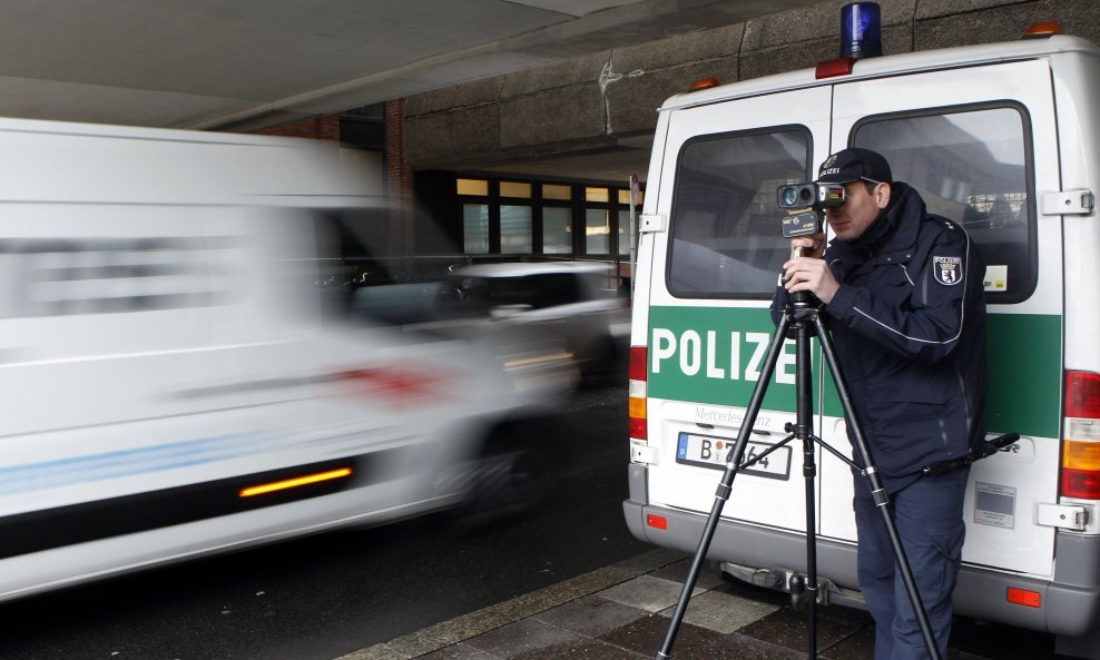 brzina njemačka policija