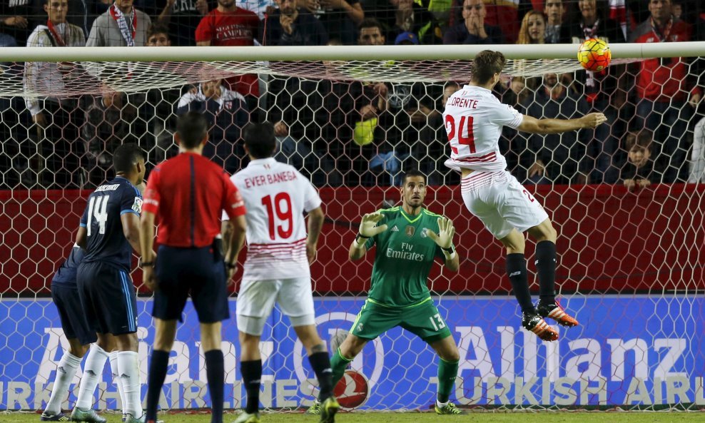 Fernando Llorente Sevilla Real Madrid