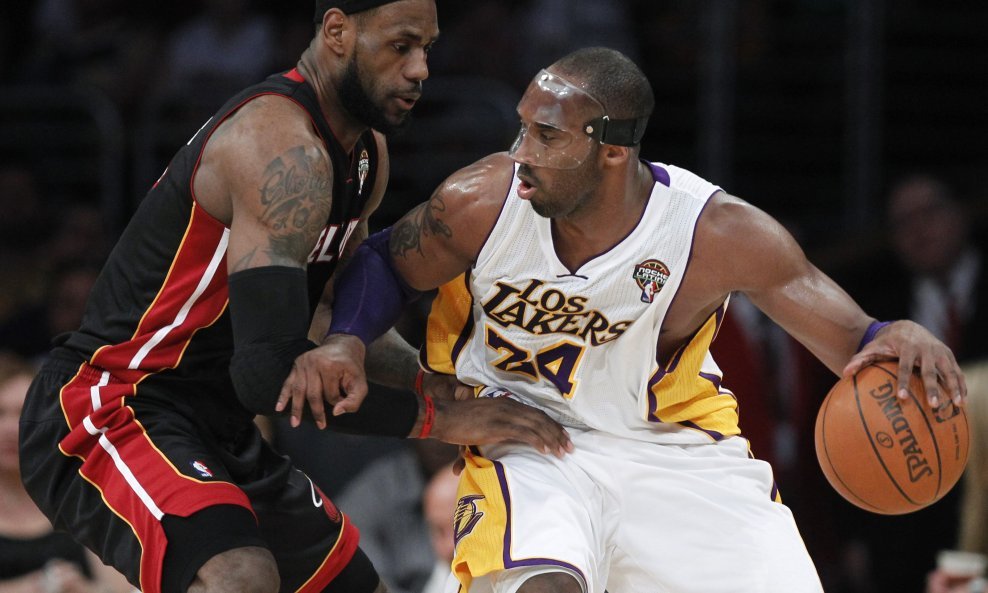  Kobe Bryant i LeBron James