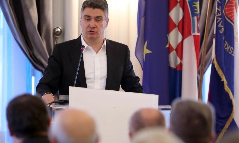 Zoran Milanović sudjelovao na sjednici Skupštine Saveza antifašističkih boraca (14)