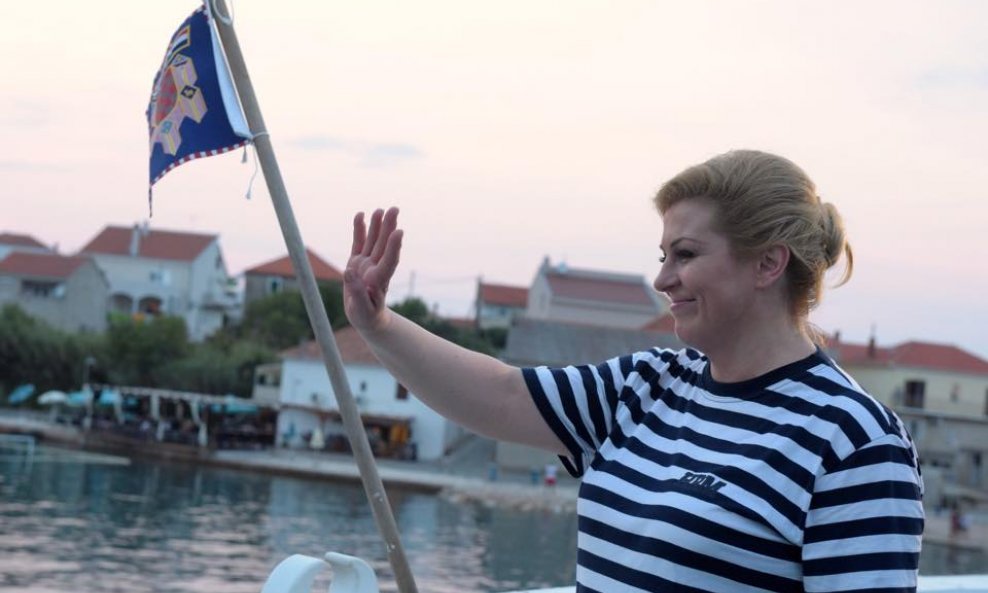 Kolinda Grabar Kitarović u ribolovu