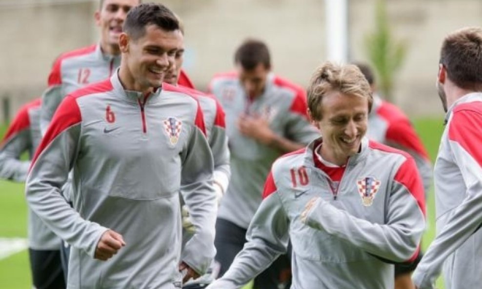 Dejan Lovren, Luka Modrić repka