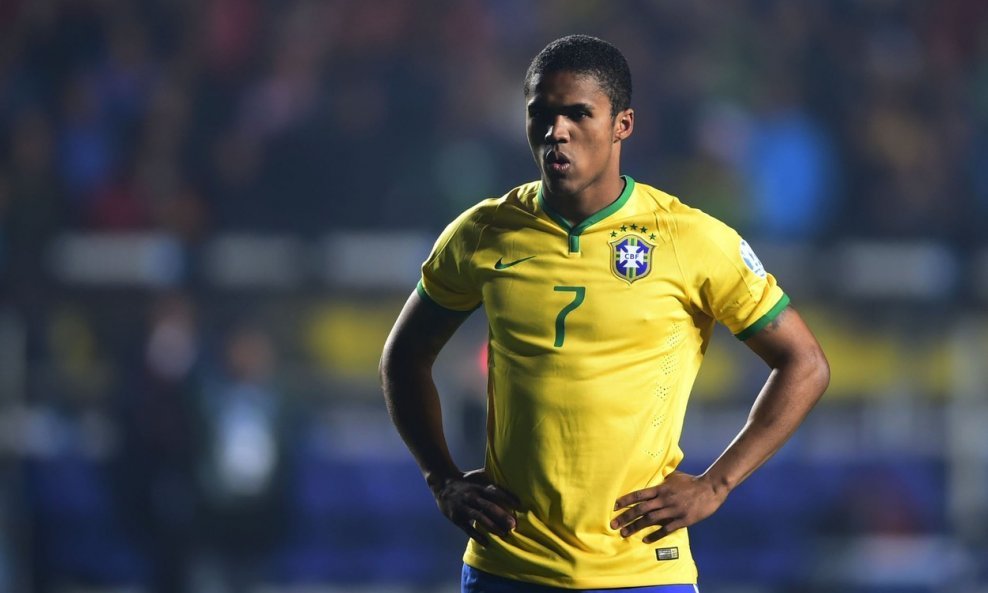 Douglas Costa