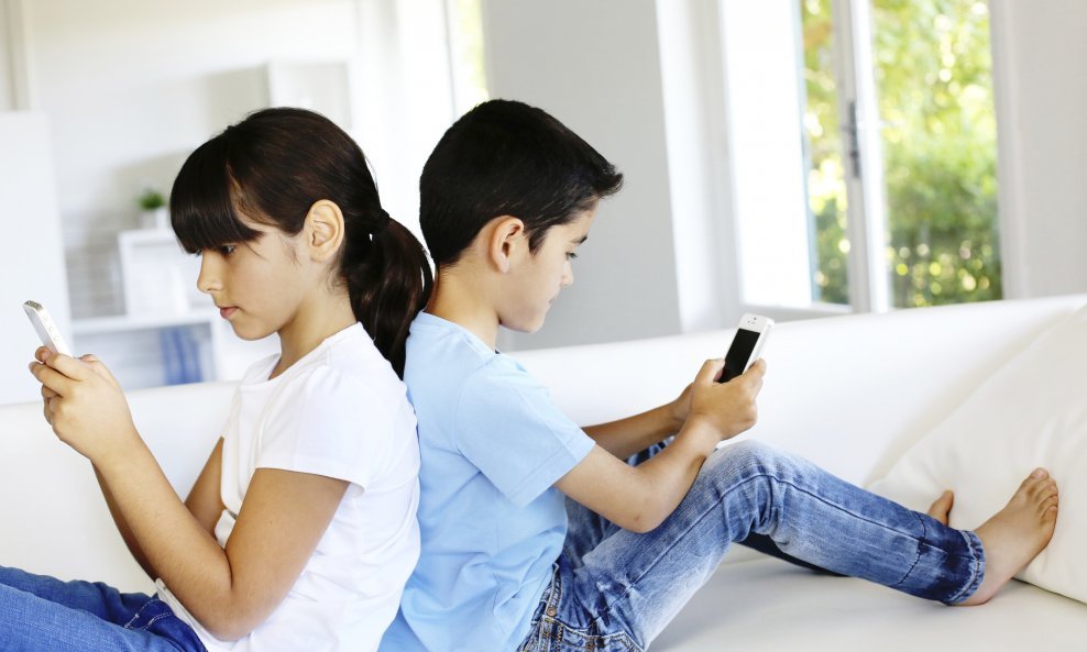 djeca mobiteli pametni telefoni