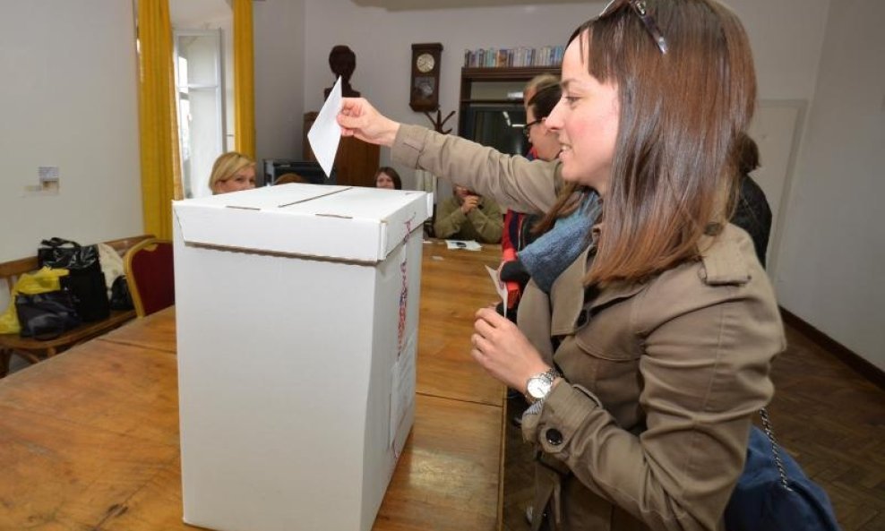 referendum o Plominu C