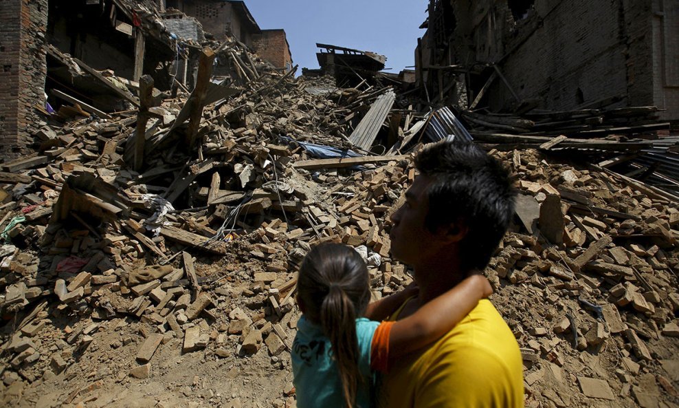 Ruševine u Nepalu 07