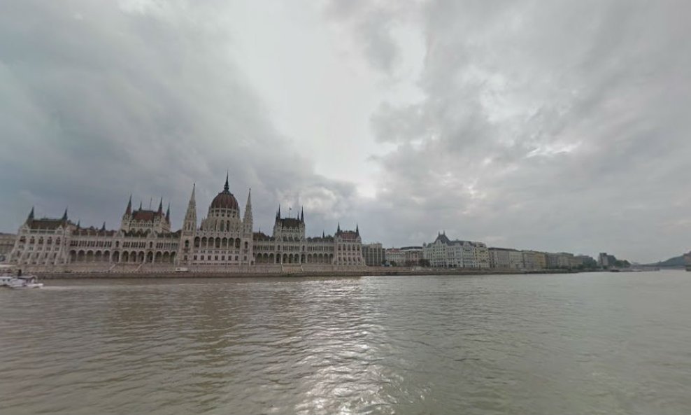 google street view dunav budimpešta