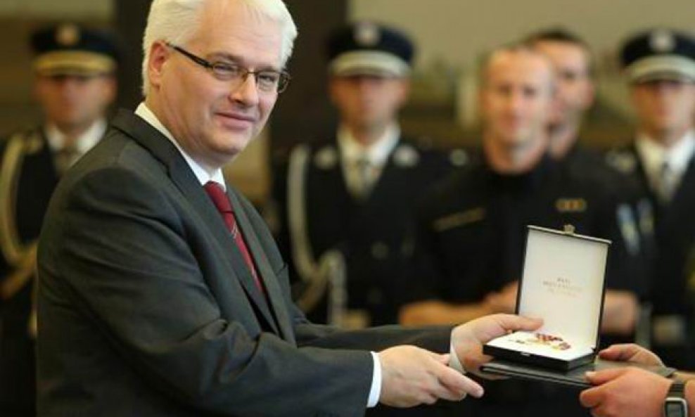 Ivo Josipović odlikovanje
