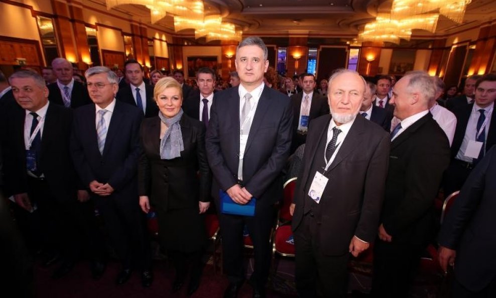 kOLINDA gRABAR-kITAROVIĆ, hANS wERNER sINN I tOMISLAV kARAMARKO