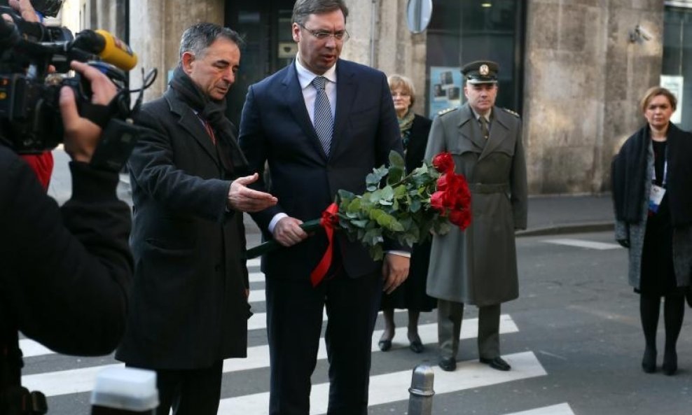 aleksandar vučić, milorad pupovac