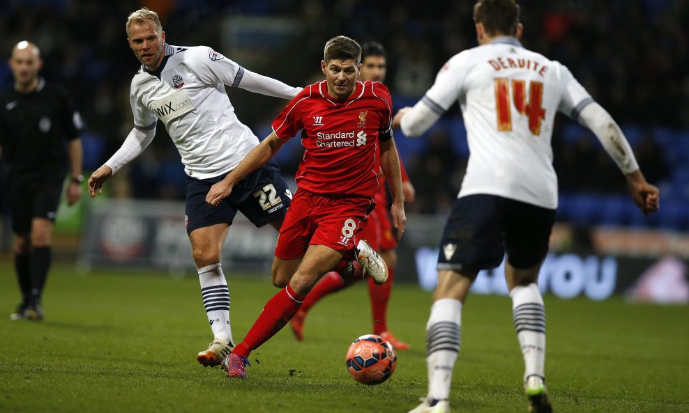 Steven Gerard Liverpool FC Bolton