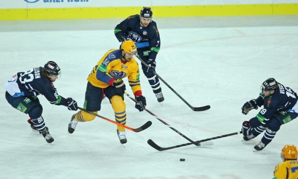 KHL Medveščak - Atlant Moscow Oblast (1)