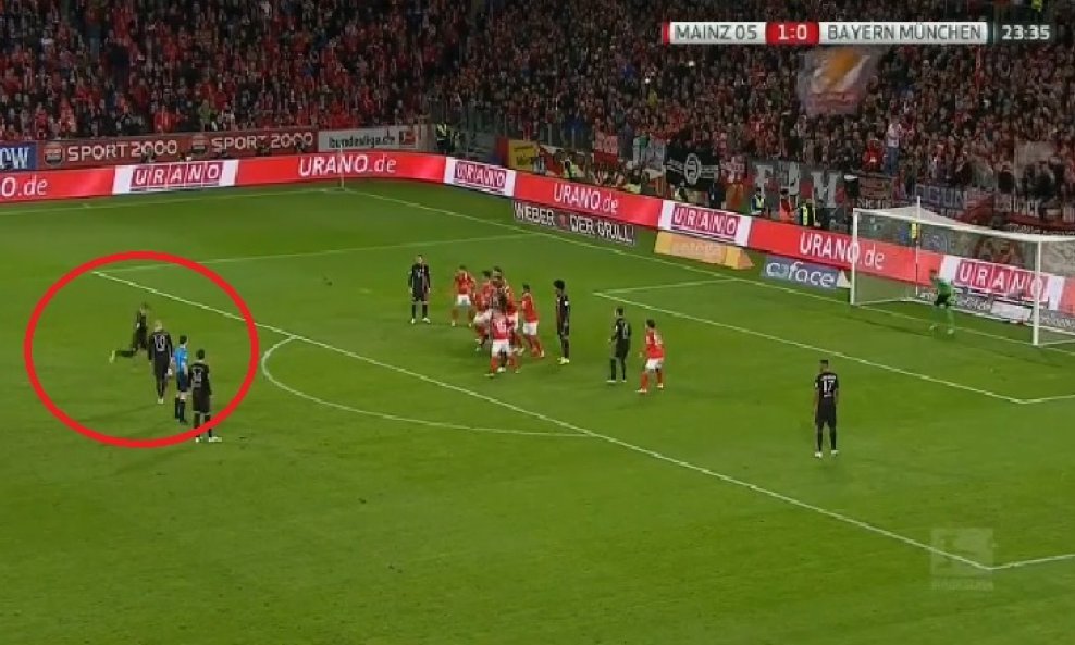 Schweini zabija