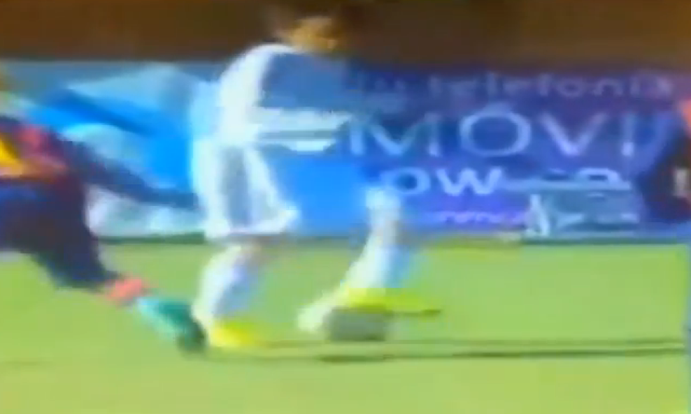 Takuhiro u driblingu
