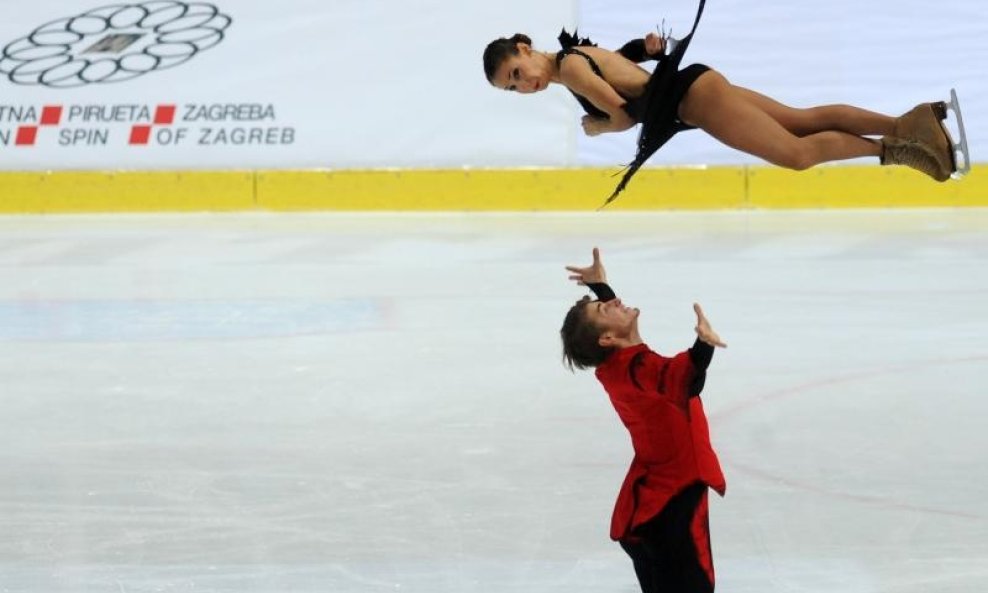 Kristina Astakhova i Alexei Rogonov