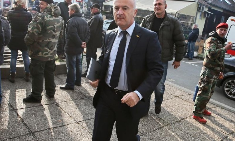 Fred Matić (1)