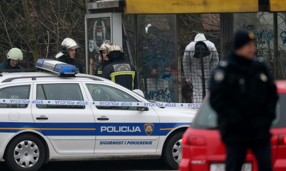 očevid s mjesta eksplozije