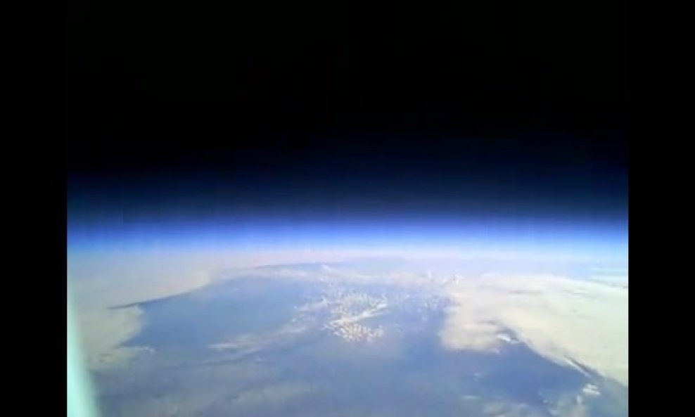 svemir Zemljina zakrivljenost amaterska snimka