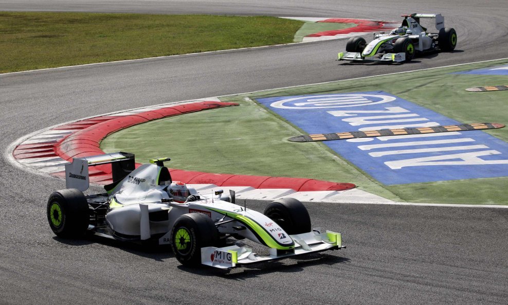 Brawn GP Button Jenson Rubens Barrichello Formula 1