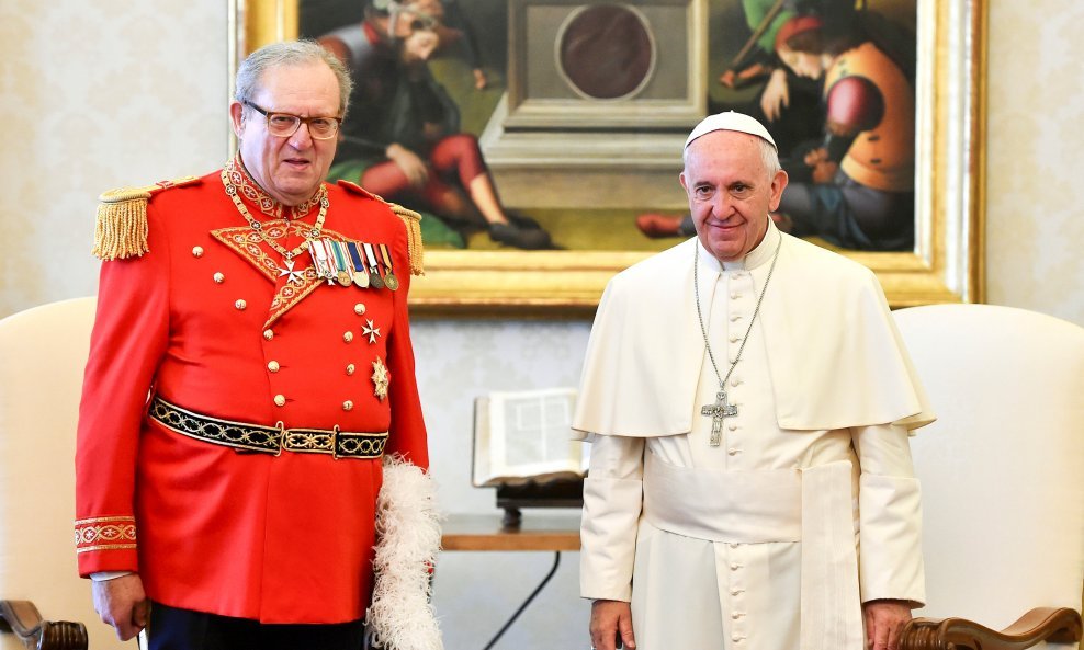 Matthew Festing i papa Franjo