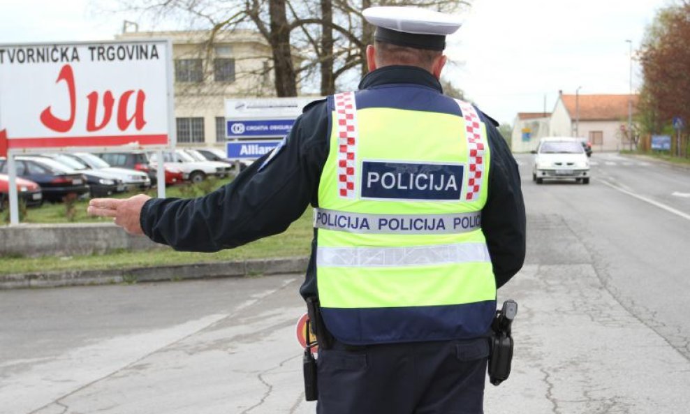 stop policija