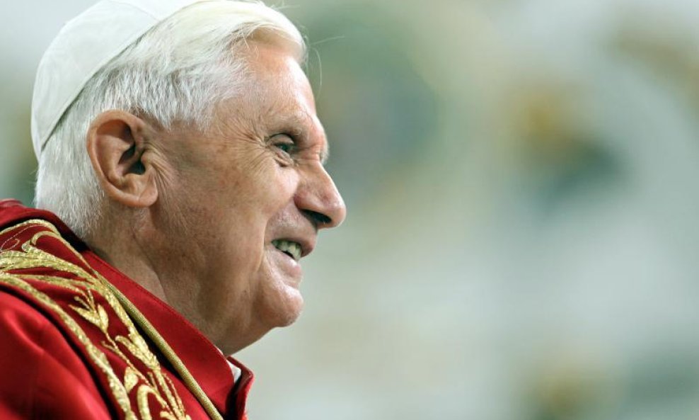 Papa Benedikt XVI (42)