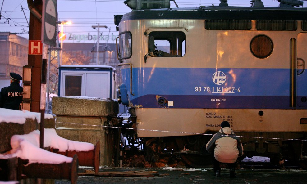 prometna_vlak11-211209