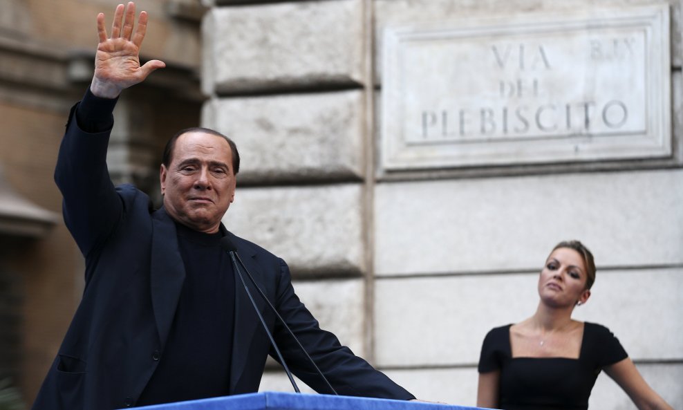 Silvio Berlusconi s djevojkom Francescom Pascale