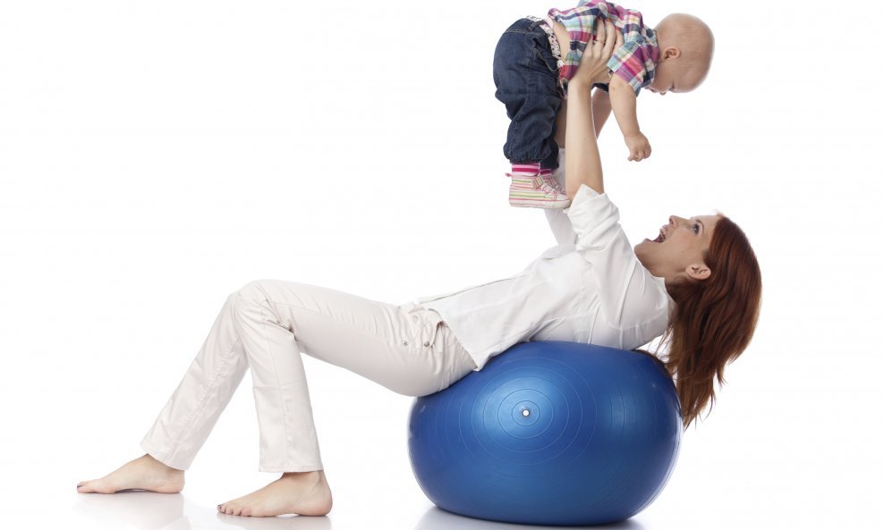 fitness za mame i bebe vježbanje mršavljenje