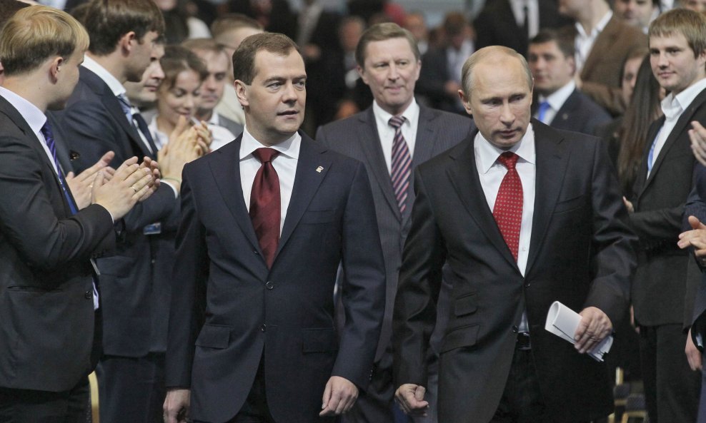 Dmitrij Medvedev i Vladimir Putin