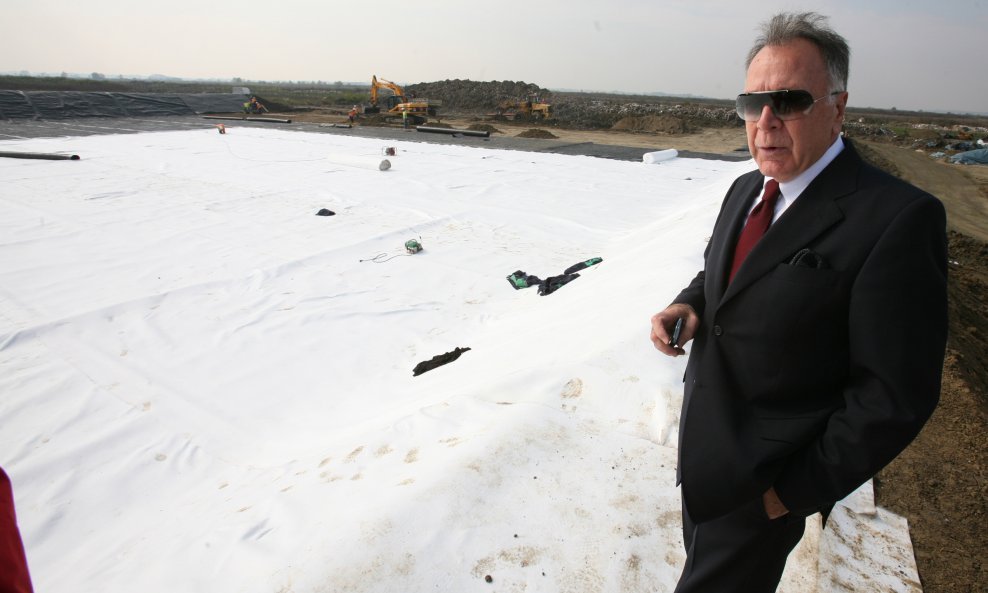 Vinko Mladineo na odlagalištu otpada u Davoru