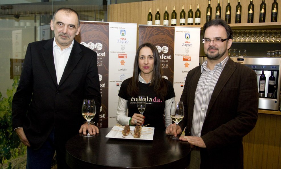 Damir Horvat, suvlasnik vinoteke i wine bara Dobra vina, Sanja Bančević Medenica, direktorica festivala i Boris Hajoš, odnosi s javnošću festivala