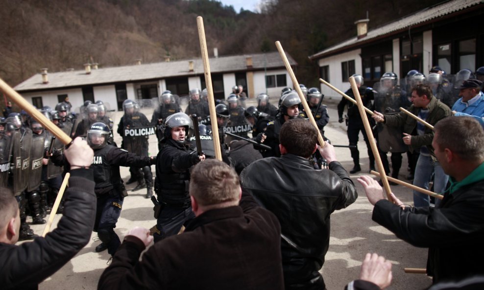 Specijalna policija BiH se priprema za moguće huliganske sukobe u Zenici (1)