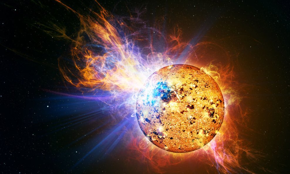080521_solarflare1