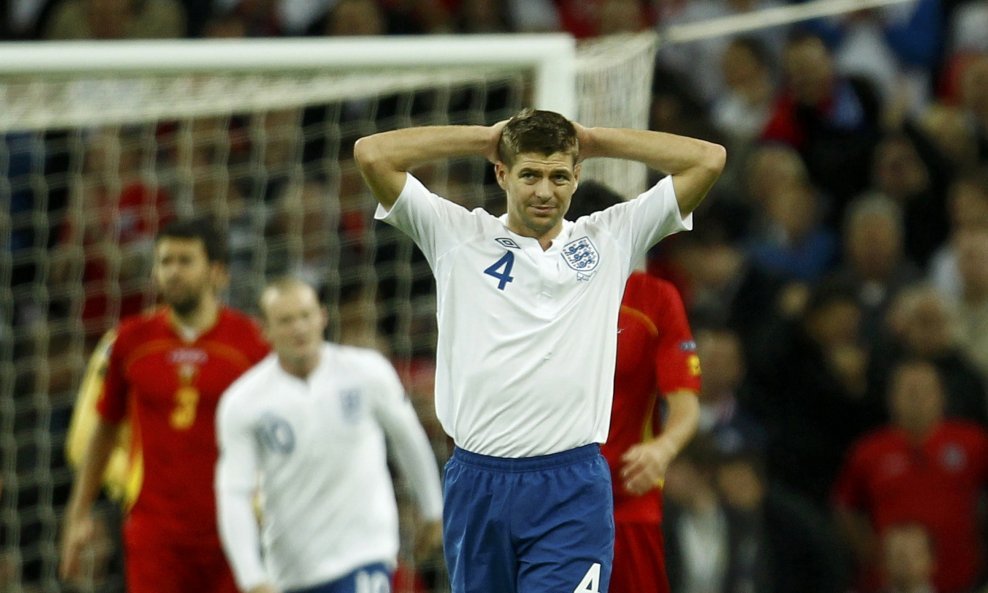 Steven Gerrard (Engleska - Crna Gora)