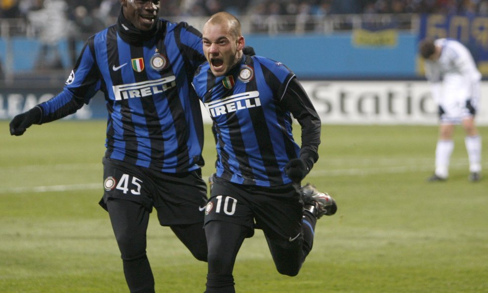 Wesley Sneijder i Mario Balotelli