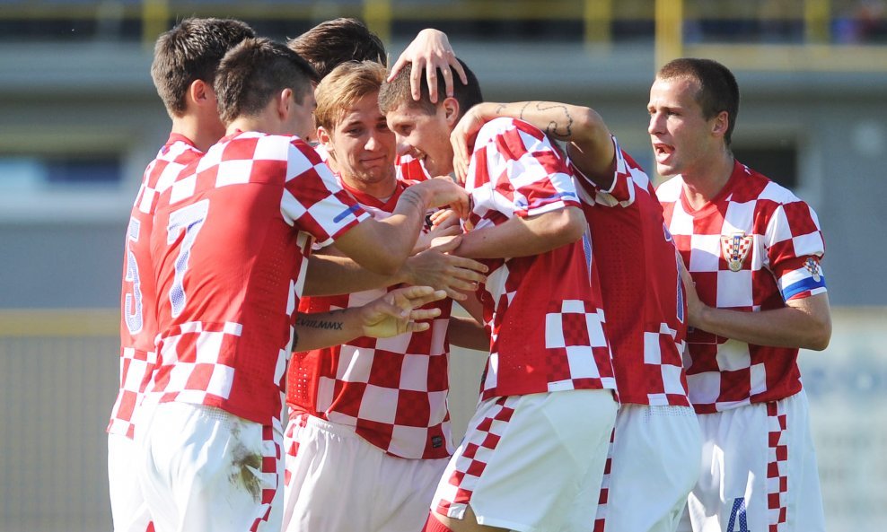 Hrvatska nogometna reprezentacija U19, slavlje igrača
