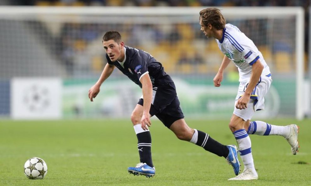 Arijan Ademi (Dinamo Zagreb) vs. Denys Garmash (Dinamo Kijev)