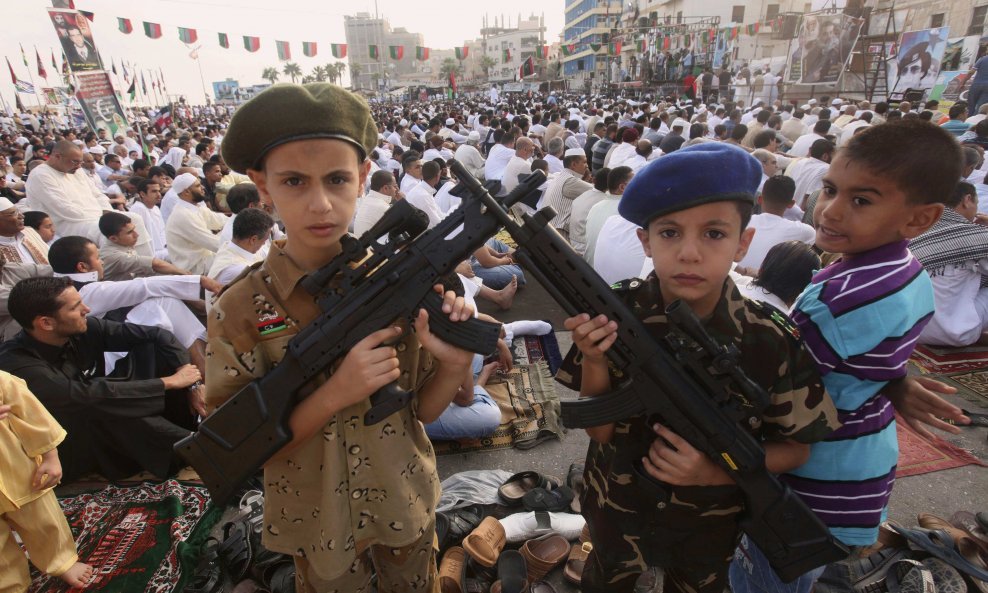 Libija djeca oružje