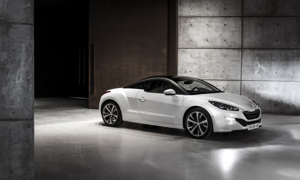 Peugeot RCZ