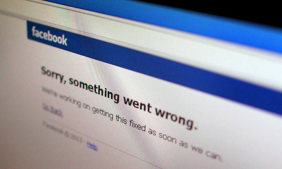 Facebook greška ispad