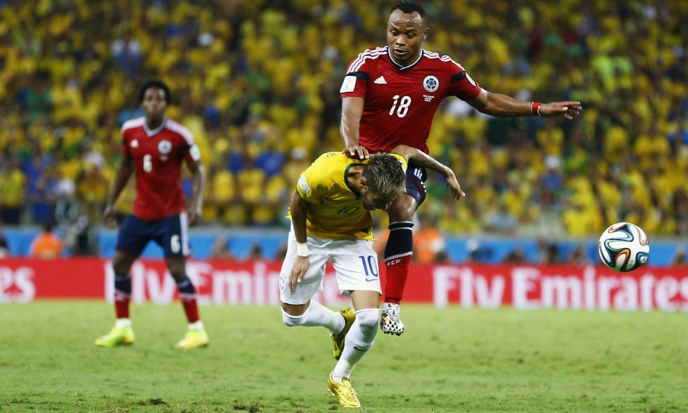 Zuniga, Neymar