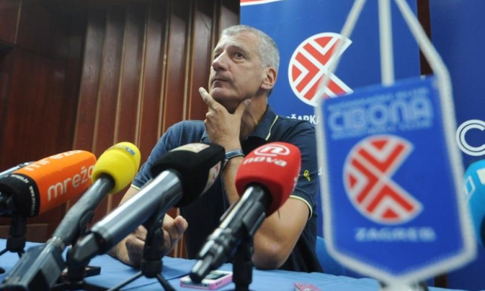 Aleksandar Pertović