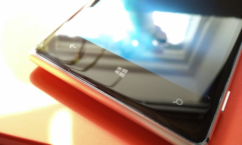 Microsoft Lumia 925